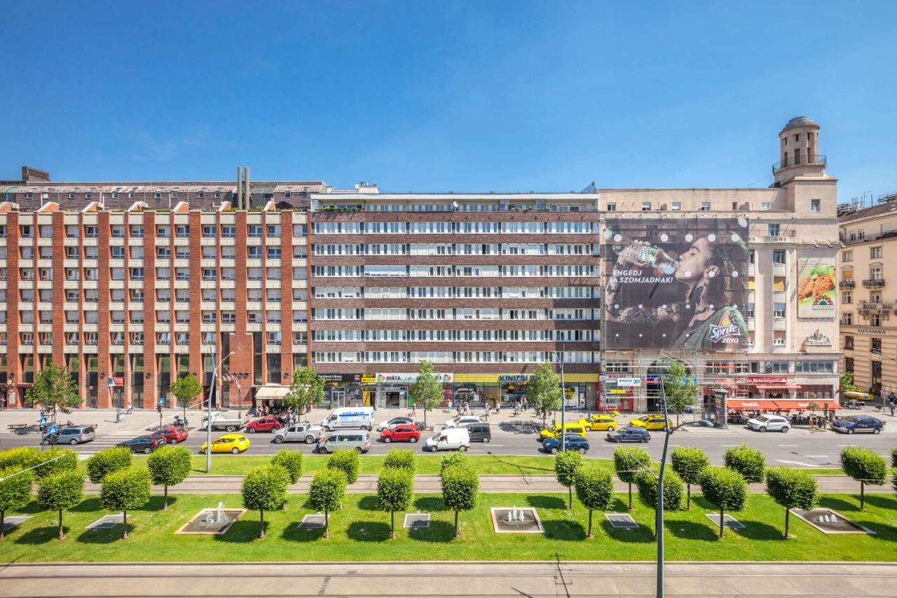 Modernized Unique Huge Central Apartment On 135Sqm Budapeste Exterior foto